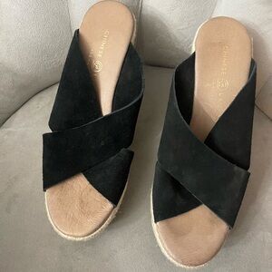 Chinese Laundry Quay Black Suede Platform Sandals